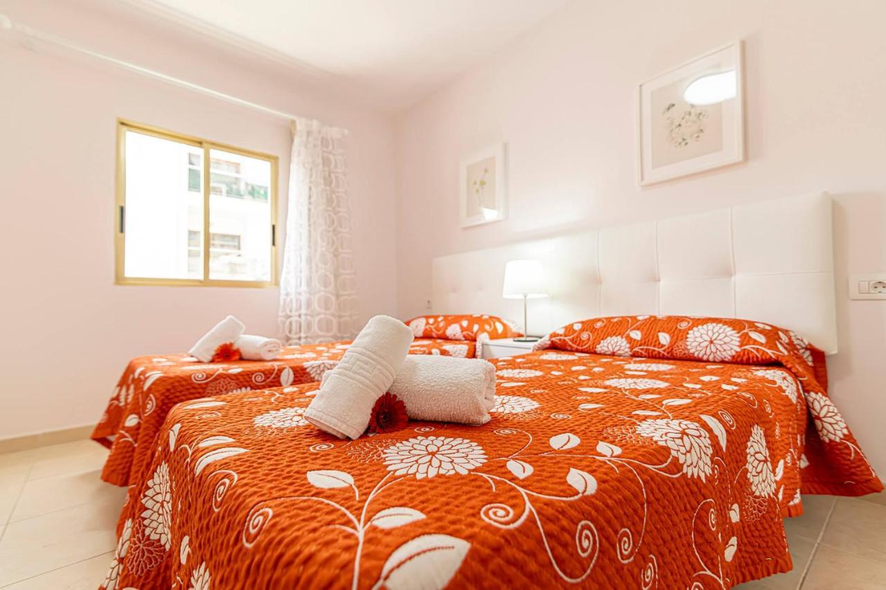 Apartamentos En El Centro De Los Cristianos Arona  Extérieur photo