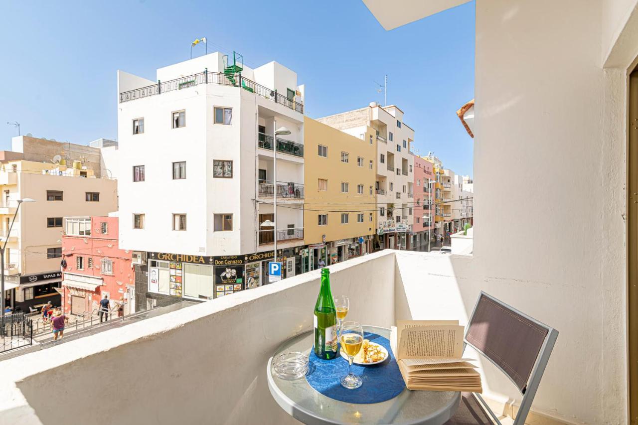 Apartamentos En El Centro De Los Cristianos Arona  Extérieur photo