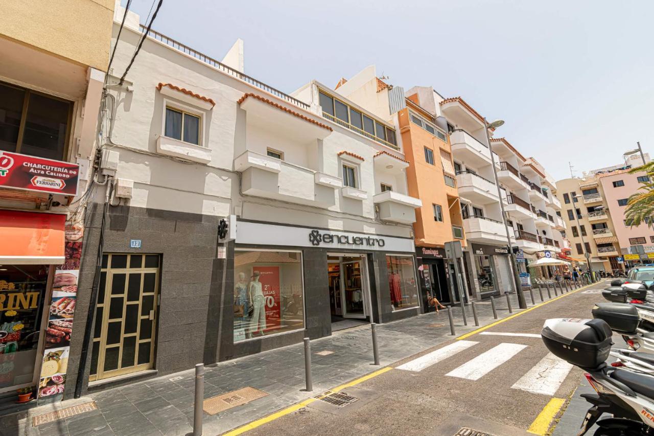 Apartamentos En El Centro De Los Cristianos Arona  Extérieur photo