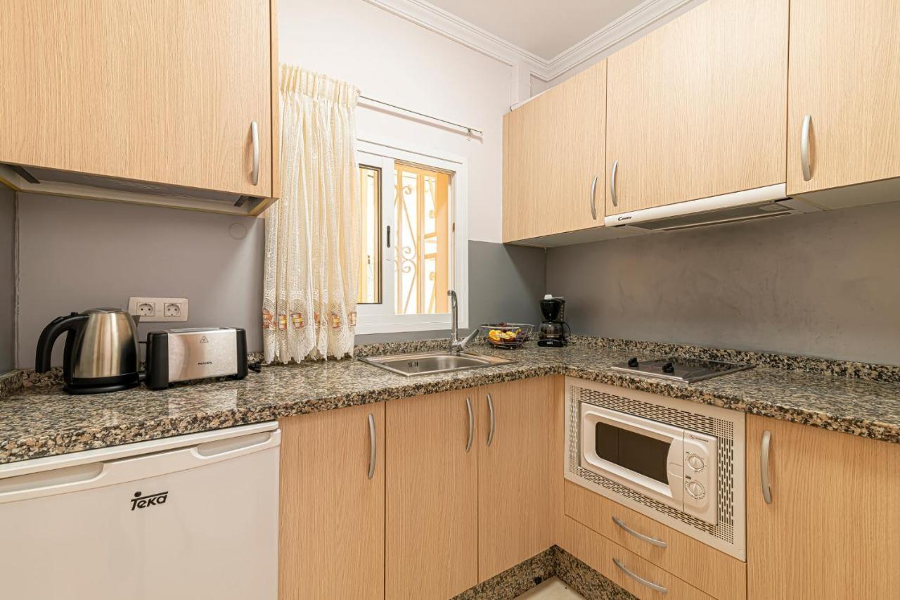 Apartamentos En El Centro De Los Cristianos Arona  Extérieur photo