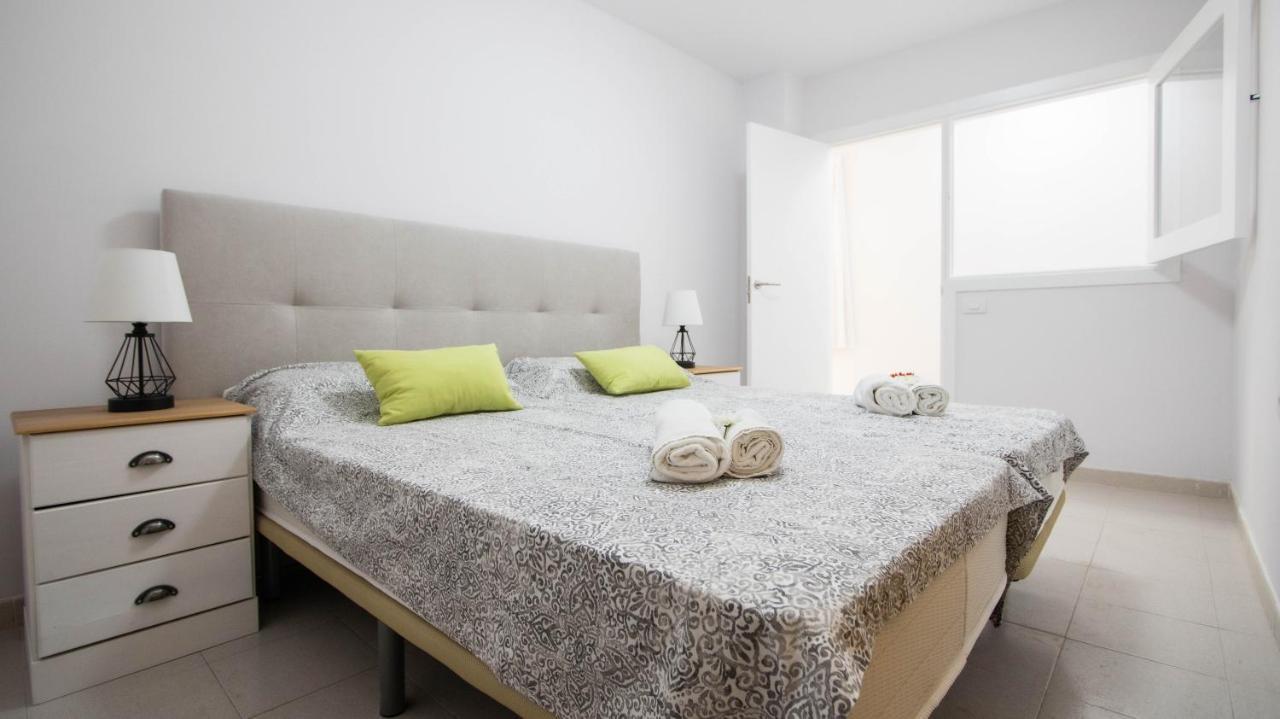 Apartamentos En El Centro De Los Cristianos Arona  Extérieur photo
