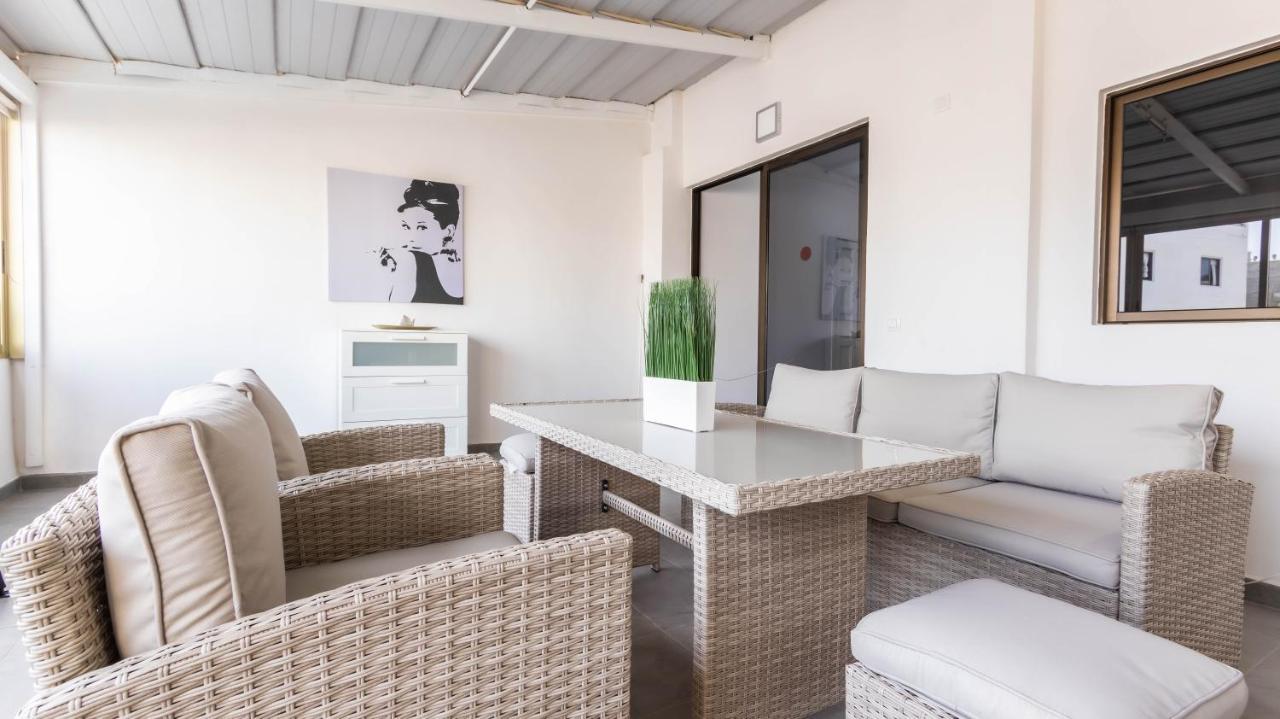 Apartamentos En El Centro De Los Cristianos Arona  Extérieur photo