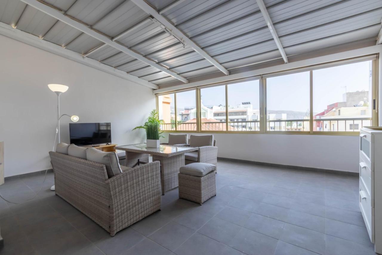 Apartamentos En El Centro De Los Cristianos Arona  Extérieur photo