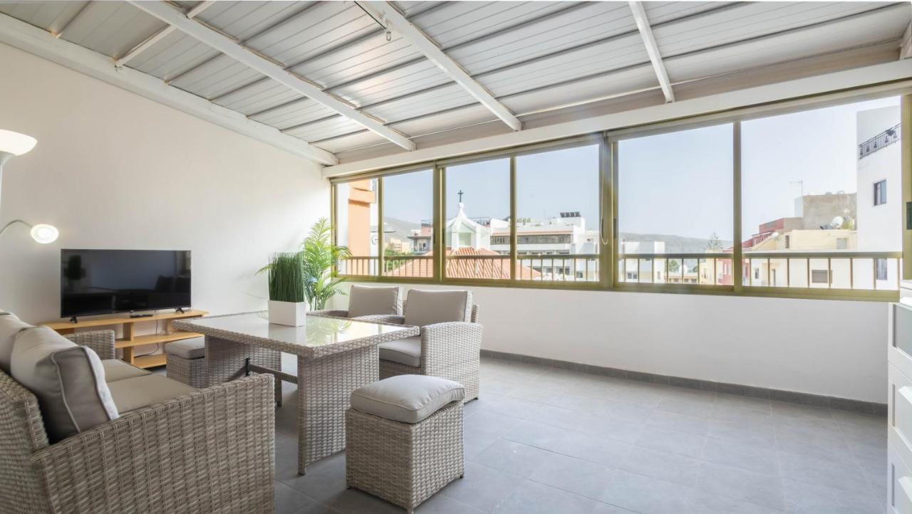 Apartamentos En El Centro De Los Cristianos Arona  Extérieur photo